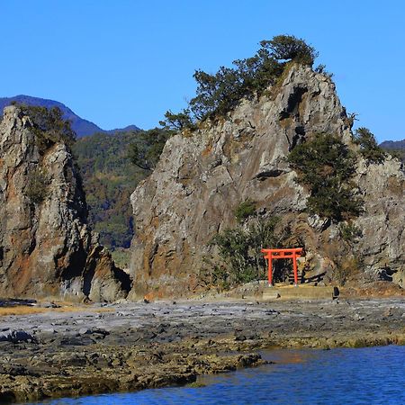 Kamenoi Hotel Nachi Katsuura นาชิคัตสึอุระ ภายนอก รูปภาพ